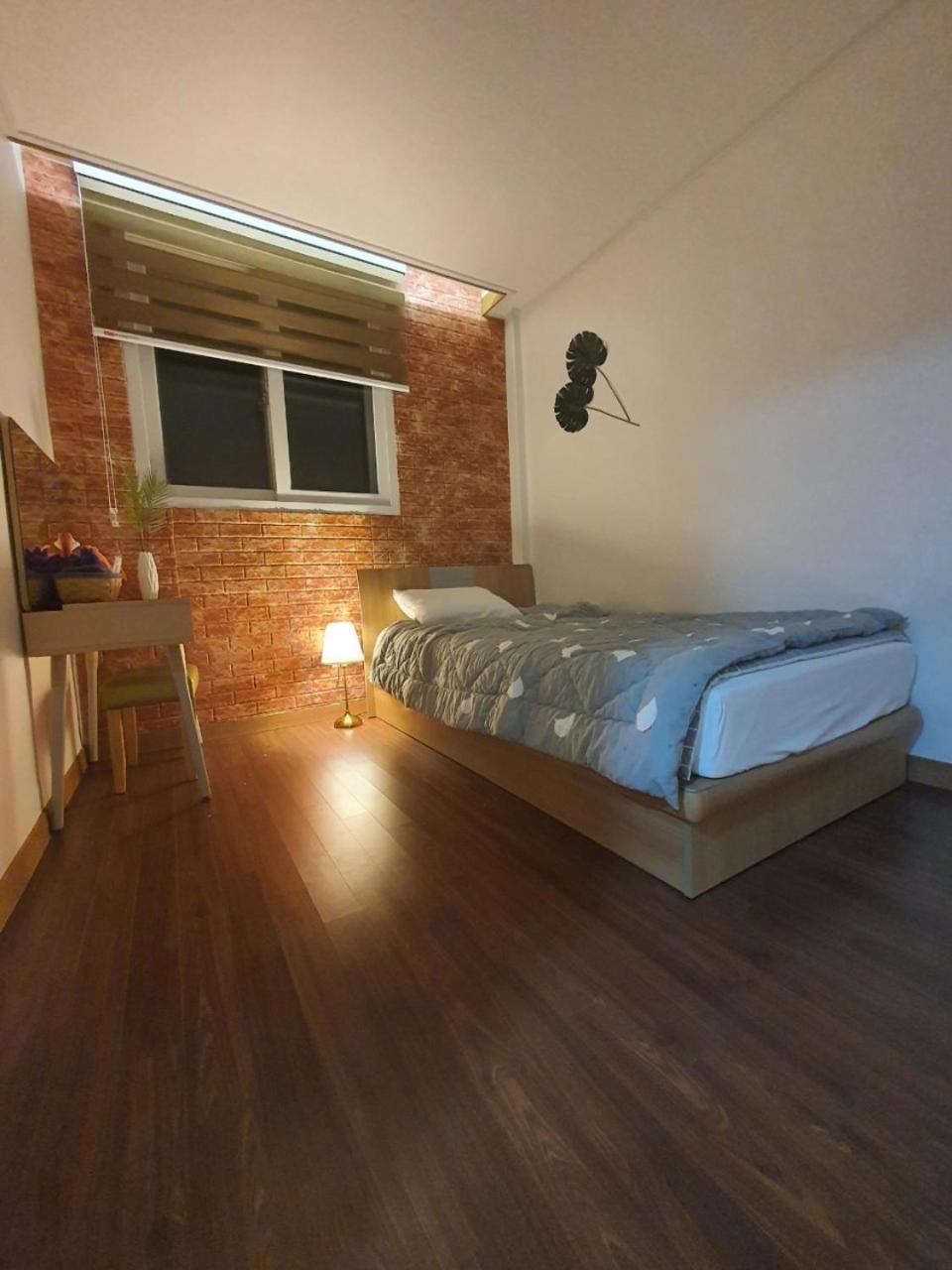 Rgb Guesthouse Jeonju Exterior photo